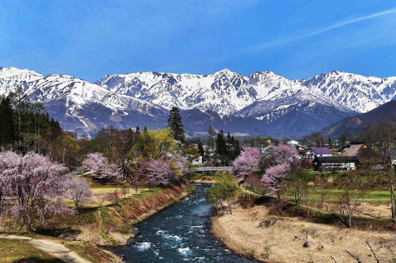 Hotel La Neige Honkan Hakuba Exterior photo